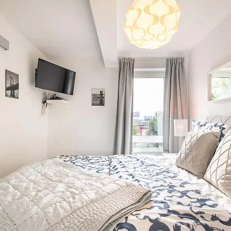Rob's Place - Ruhige 2-zi-city-oase Mit Panorama Ueber Den Weberplatz