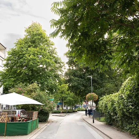 Rob's Place - Ruhige 2-zi-city-oase Mit Panorama Ueber Den Weberplatz * Essen