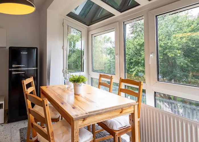 Apartamento Rob's Place - Ruhige 2-zi-city-oase Mit Panorama über Den Weberplatz Essen